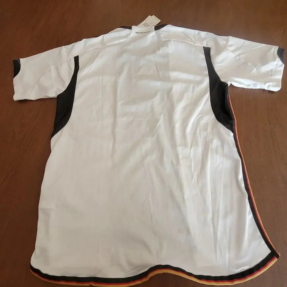 Adidas Germany  Home Men’s Soccer Jersey  White Deutscher Size M New iwth tags